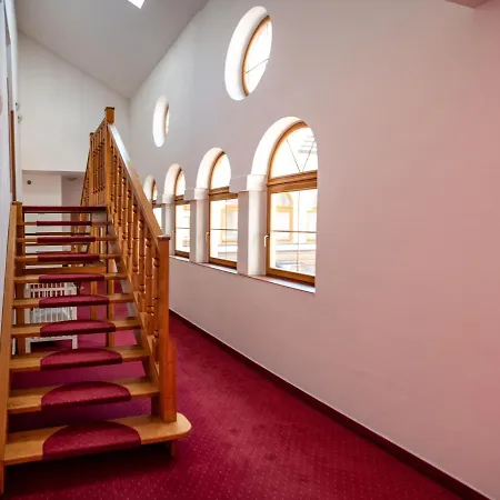 Grandhotel Sluchatko - Ex Zamecky * Vranov nad Dyjí