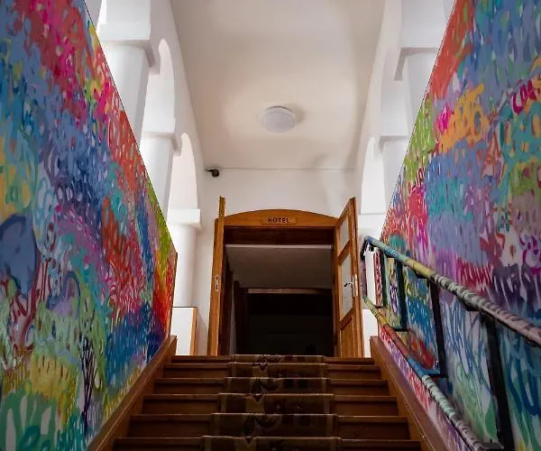 Grandhotel Sluchatko - Ex Zamecky Vranov nad Dyjí